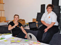 Susanne Detlefsen und Levke Oje - Büromitarbeiterinnen der Geschäftstelle Kinaesthetics Deutschland