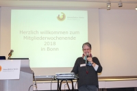 Kinaesthetics Verein Deutschland e.V - Begrüßung durch die 1. Vorsitzenden Antriani Steenebrügge